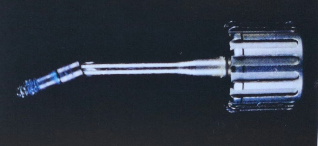 Chave e parafuso dinâmico